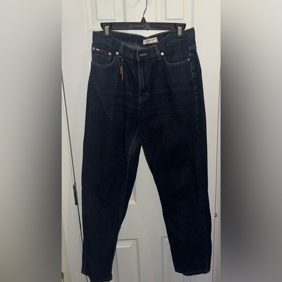 Tommy Hilfiger Denim - Tommy Hilfiger Straight Leg Dark Wash Jeans Size 10
